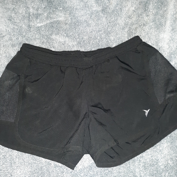Old Navy women's running shorts - Picture 1 of 3
